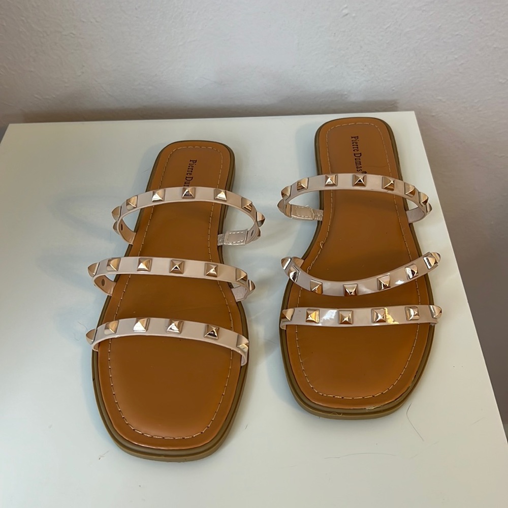 Pierre Dumas sandals
